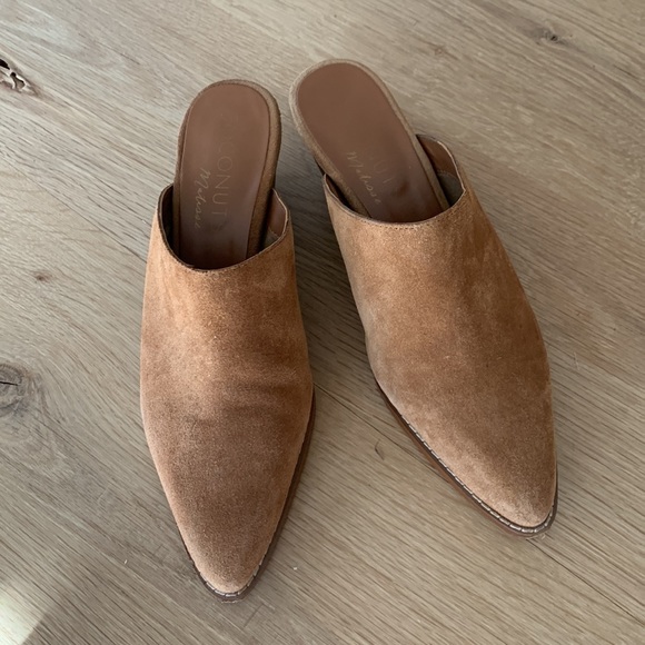 COCONUTS by MATISSE Mule - Picture 3 of 8